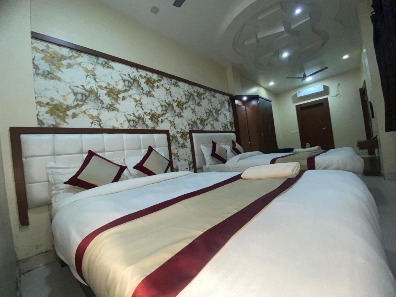 Hotel New Grand Deoghar Extérieur photo