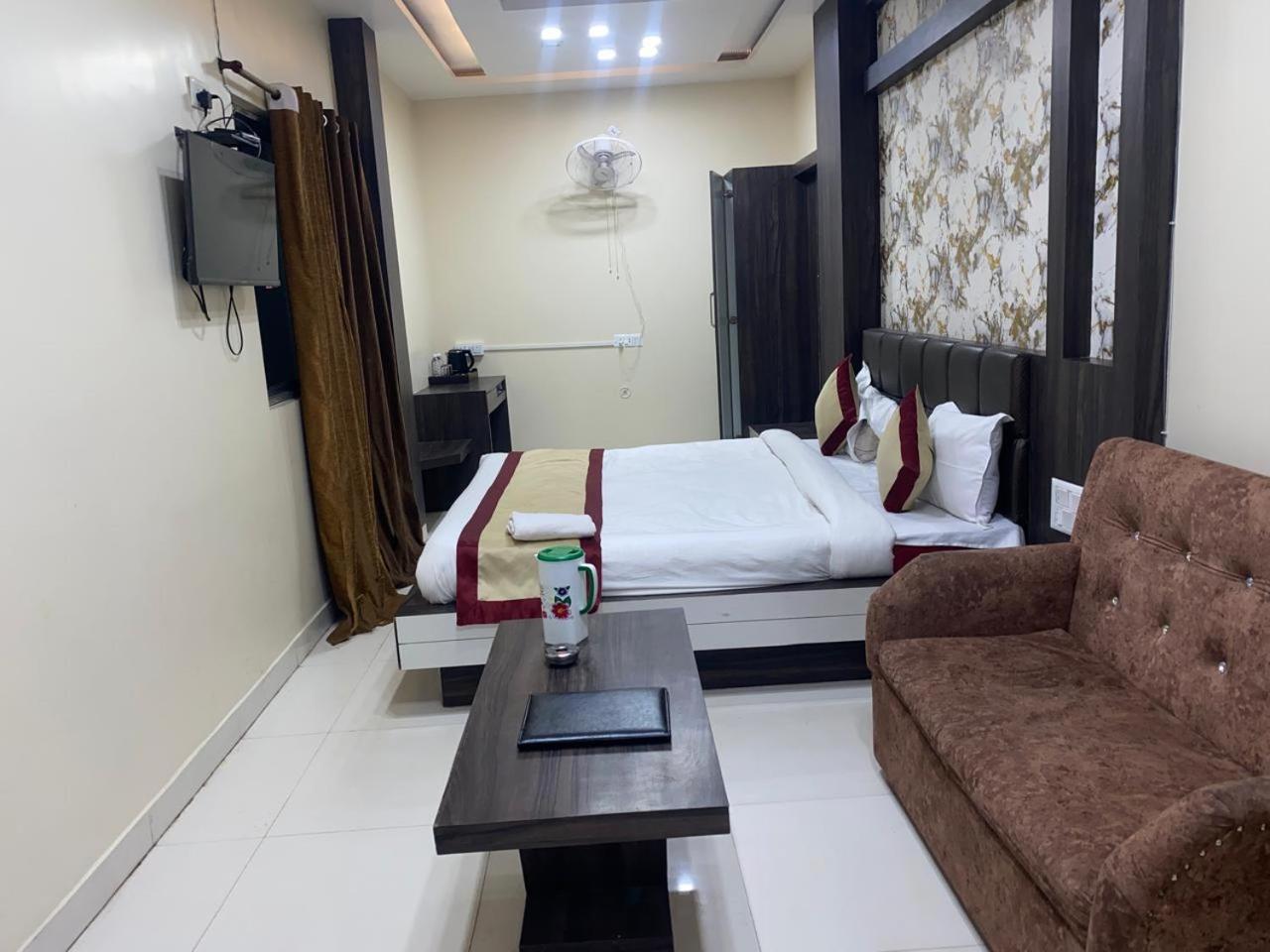 Hotel New Grand Deoghar Extérieur photo